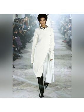 Sacai Runway Winter 2020 wool sweater dress size M(3) BNWT with marks
